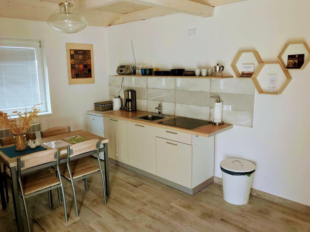 Apartman Pavlenka Густопече Экстерьер фото